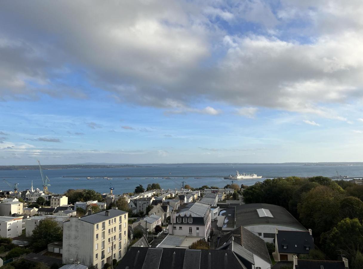 Nouveau! Appartement Vue Mer 180° Et Place Parking Brest Luaran gambar