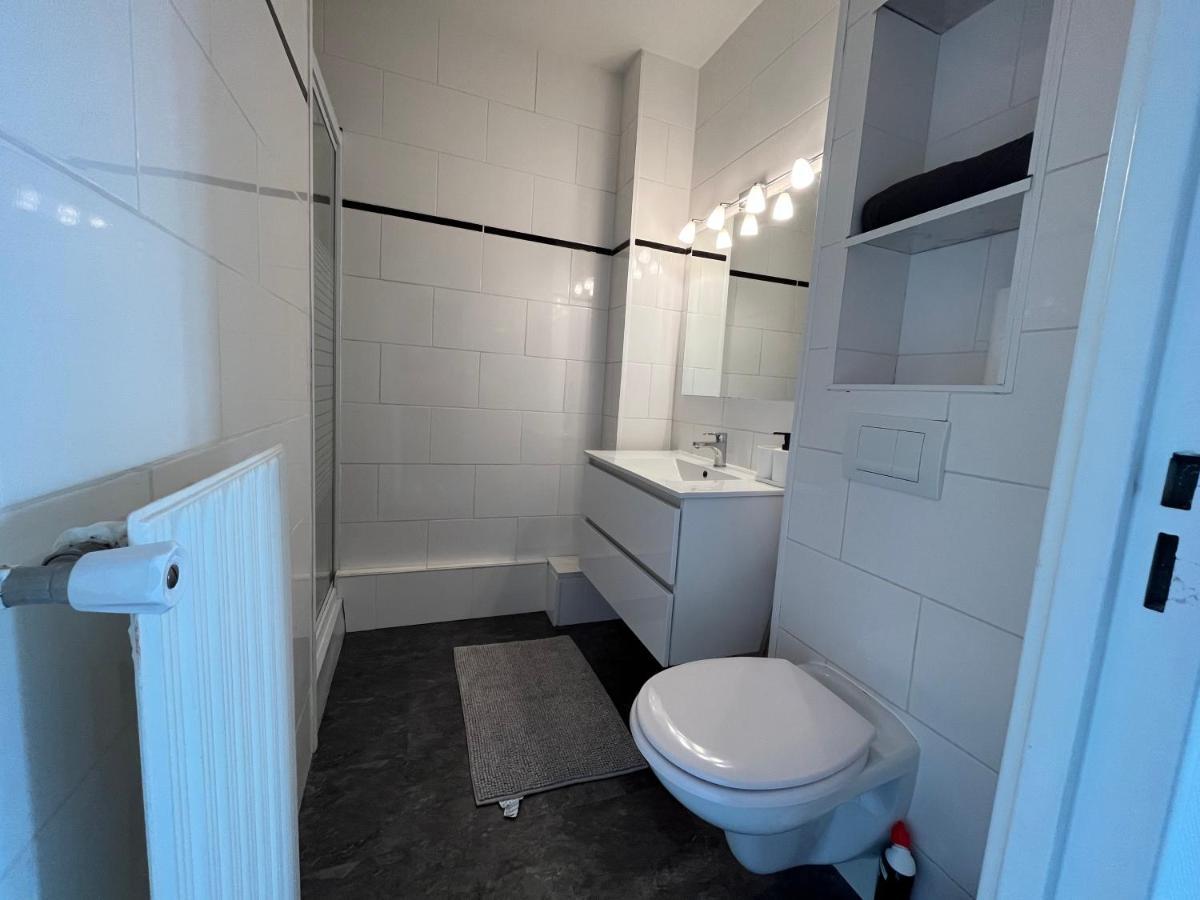 Nouveau! Appartement Vue Mer 180° Et Place Parking Brest Luaran gambar